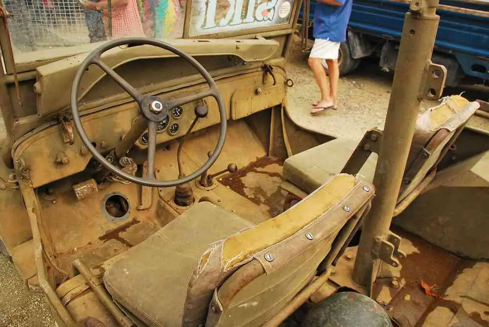 American Jeeps | Solomon Islands Travel Blog | World War 2 Jeeps. Some Are Still Going! | Jeepney, Solomon Islands, Willys Mb, World War 2 Jeeps | Author: Anthony Bianco - The Travel Tart Blog