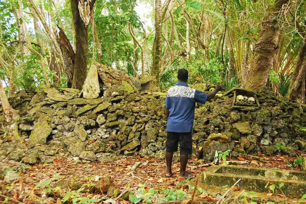 Solomon Islands Sacred Sites | Solomon Islands Travel Blog | Skull Island - A Headhunter Confronter! | King Kong, Nusa Kunda, Skull Island, Solomon Islands, Things To Do In The Solomon Islands | Author: Anthony Bianco - The Travel Tart Blog