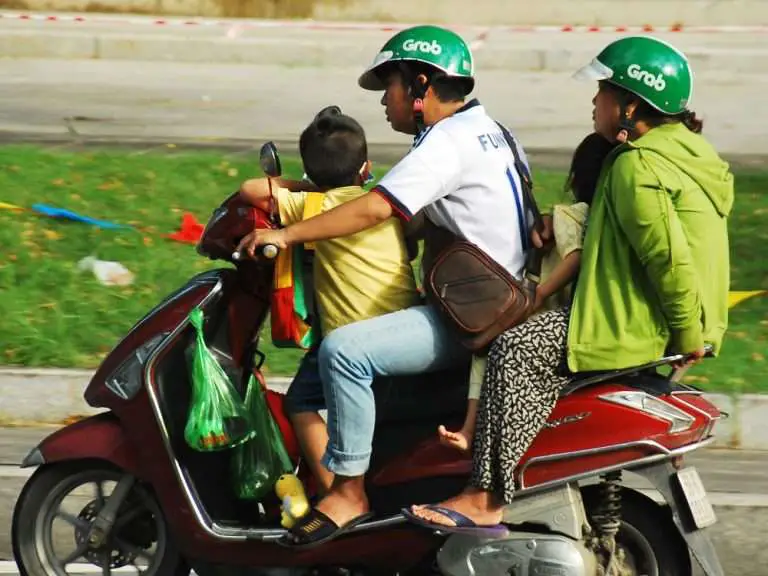 Vietnamese Scooters & Motorbike Photos: Bikes of Burden! | The Travel ...